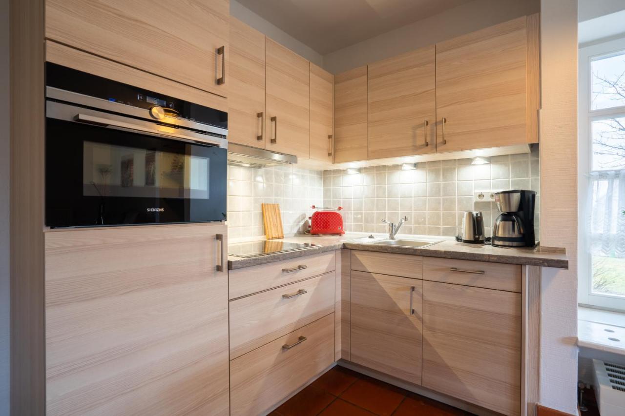 Feriendorf Rugana - Klassik 1-Raum Appartement Mit Terrasse B24 Dranske Kültér fotó