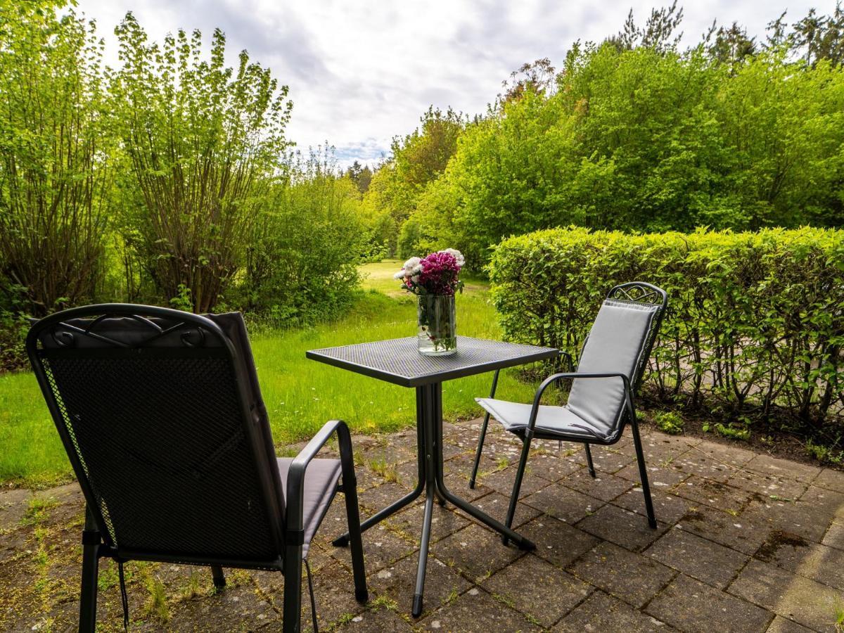 Feriendorf Rugana - Klassik 1-Raum Appartement Mit Terrasse B24 Dranske Kültér fotó